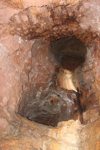 img00028.jpg