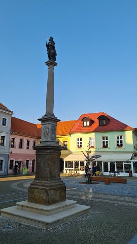img00017.jpg