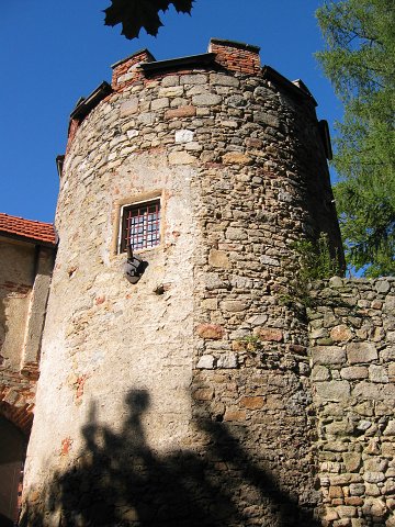 img00018.jpg