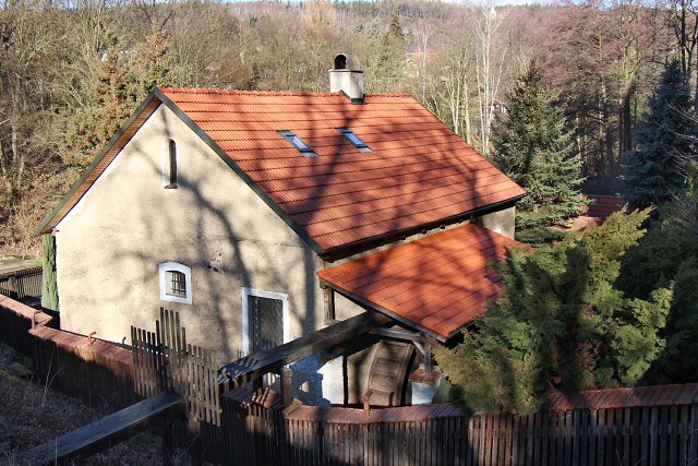 img00037.jpg