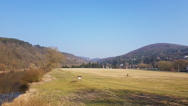 img00017.jpg