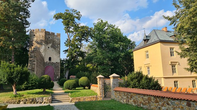 img00044.jpg