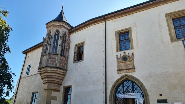 img00056.jpg