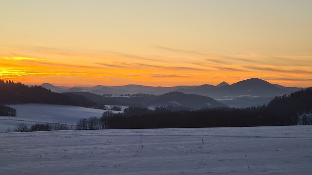 img00037.jpg