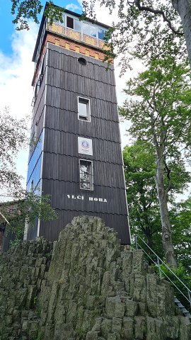 img00037.jpg