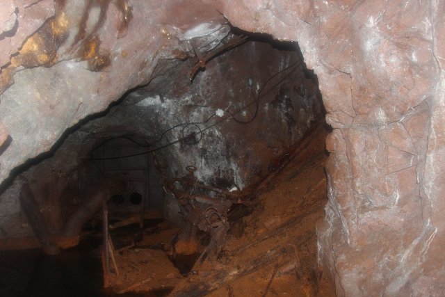 img00025.jpg