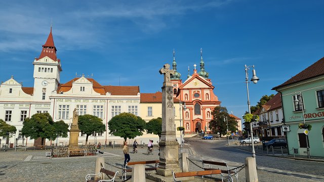 img00021.jpg