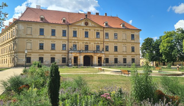 img00050.jpg