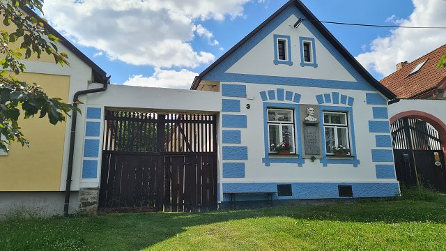 img00016.jpg