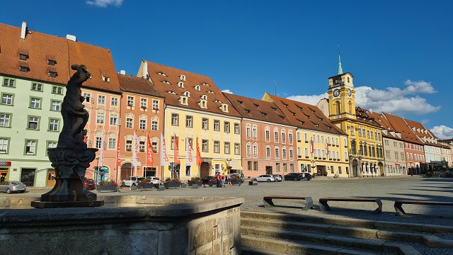 img00030.jpg
