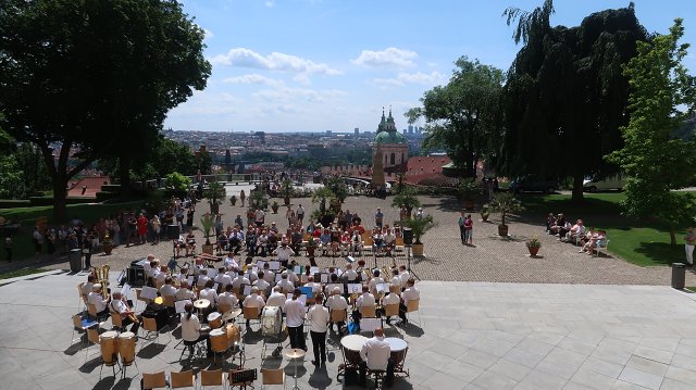 img00077.jpg
