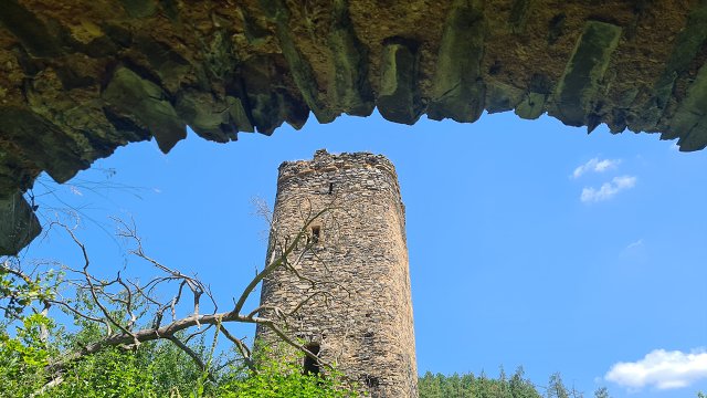 img00023.jpg