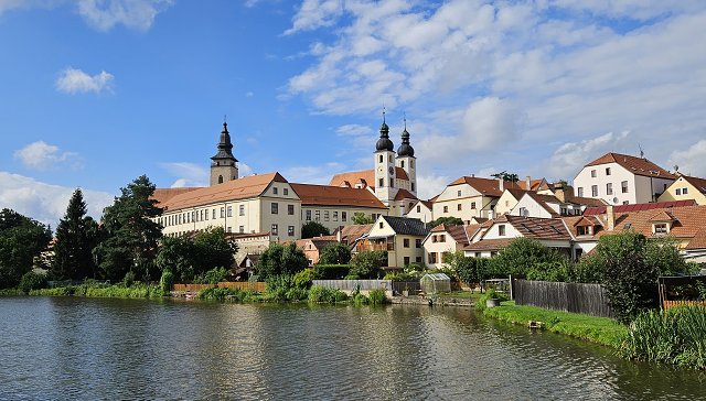 img00009.jpg