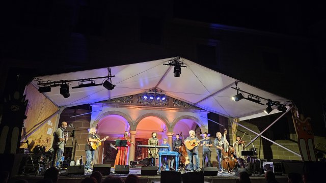 img00022.jpg